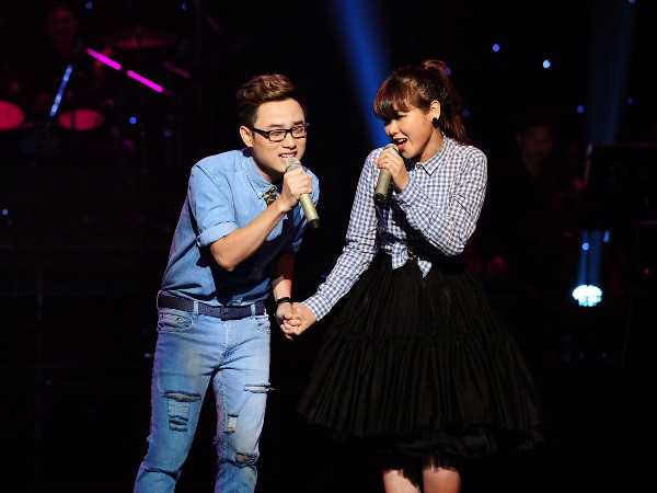 “Bốn chữ lắm” của Phạm Toàn Thắng đoạt Bài hát Việt tháng ảnh 2