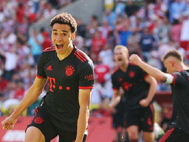 Musiala ghi bàn ở phút 89 trong trận đấu cuối cùng của mùa giải.(Nguồn: FcB.com) Hành trình 11 lần vô địch Bundesliga của Bayern từ 2013 đến 2023 ảnh 12