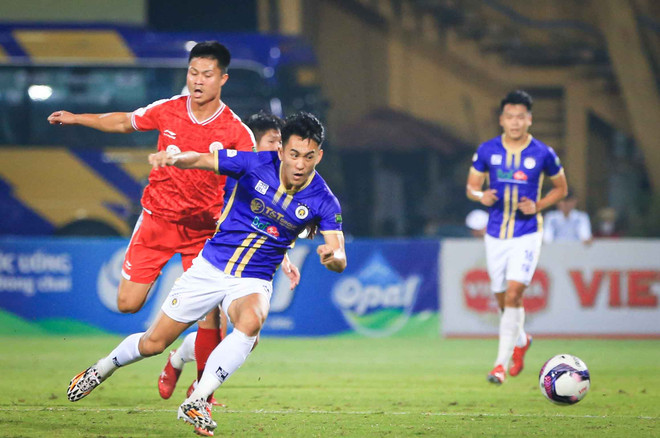 V-League 2022: Hà Nội FC bứt phá, nhóm đua trụ hạng chỉ còn 3 đội ảnh 1