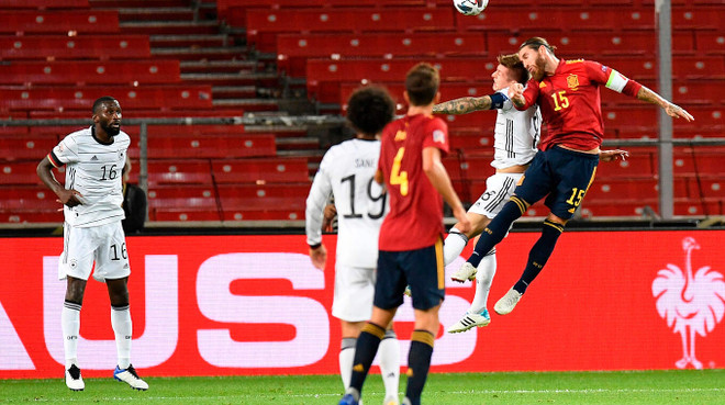 Joachim Löw vẫn hài lòng dù tuyển Đức đánh rơi 2 điểm ở phút bù giờ ảnh 4