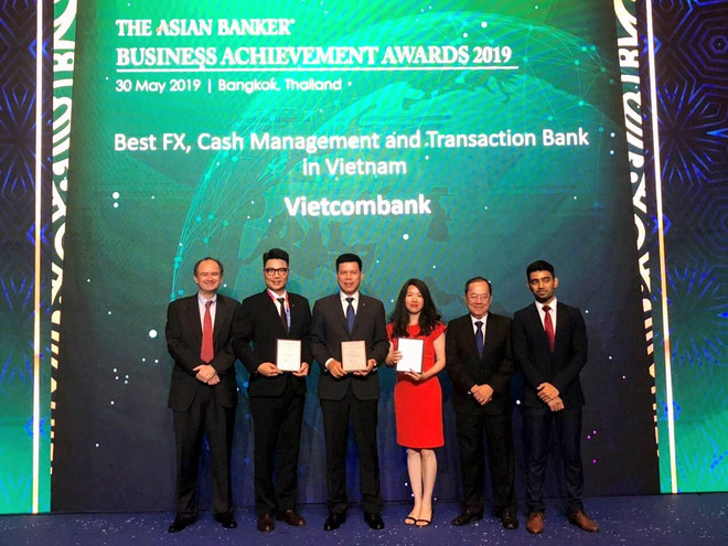 Vietcombank nhận ba giải thưởng quan trọng từ The Asian Banker ảnh 1