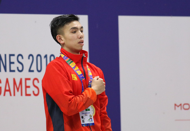 Kình ngư Nguyễn Huy Hoàng trở thành VĐV tiêu biểu toàn quốc năm 2021 ảnh 1