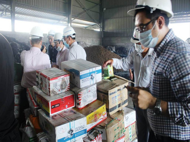 Cận cảnh tiêu hủy 5 tấn thuốc bảo vệ thực vật nhập lậu từ Trung Quốc ảnh 1