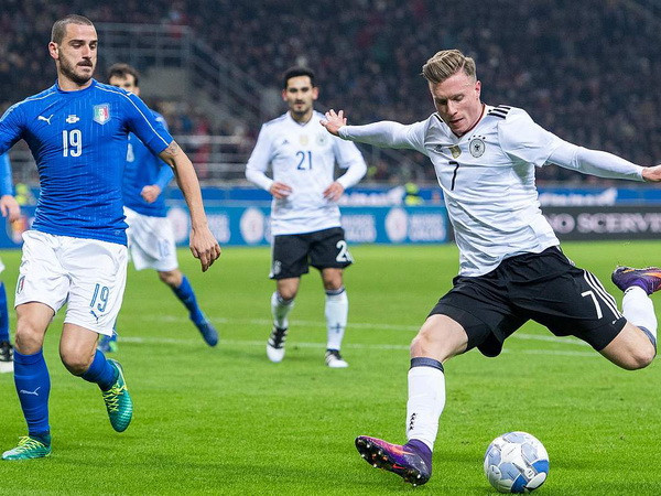 Joachim Löw đánh giá trận cầu với Italy là "Một trận chiến dữ dội" ảnh 4