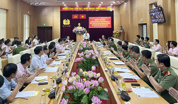 Đã có 145 người mãn hạn tù được vay vốn tín dụng chính sách ảnh 1