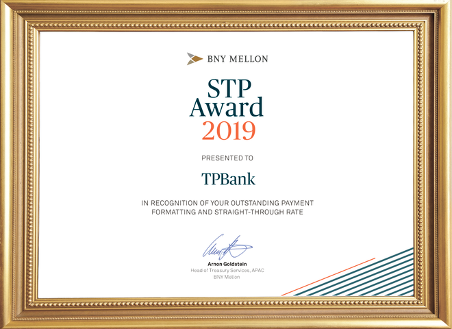 Giải thưởng Chất lượng thanh toán quốc tế xuất sắc được Ngân hàng Bank of New York Mellon - Mỹ trao tặng. TPBank nhận 2 giải thưởng về thanh toán và chuyển tiền quốc tế ảnh 2