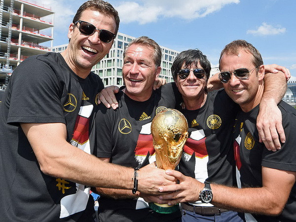 Oliver Bierhoff: Làm tiền đạo ở trận gặp Gibraltar là điều hạnh phúc ảnh 1