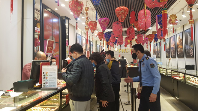 Giá thế giới điều chỉnh nhẹ, vàng trong nước không có biến động ảnh 1