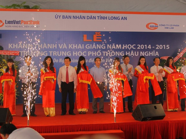 Long An: Khánh thành Trường PTTH Hậu Nghĩa đúng dịp năm học mới ảnh 1