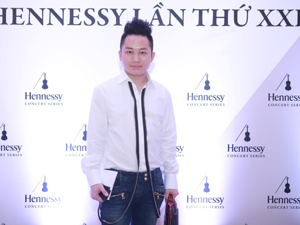 Cặp nghệ sỹ Fumiaki Miura và Akira Eguchi biểu diễn thăng hoa ở Hà Nội ảnh 8