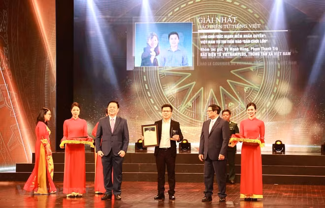 Báo Điện tử VietnamPlus: Hành trình Giải thưởng Báo chí trong 15 năm ảnh 3