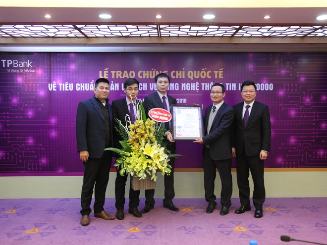 Ngân hàng đầu tiên đạt tiêu chuẩn ISO 20000 về công nghệ thông tin ảnh 1