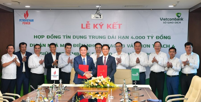 Vietcombank cấp 4.000 tỷ đồng cho dự án điện Nhơn Trạch 3 và 4 ảnh 1
