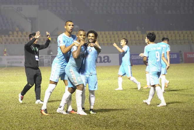 Kết quả V-League 2021: Đà Nẵng tiếp tục thắng, Viettel bị cầm hòa ảnh 2