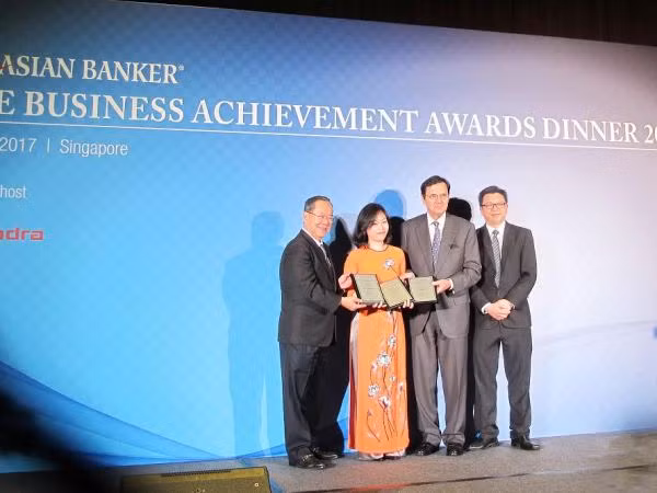 Ngân hàng duy nhất Việt Nam được The Asian Banker trao 3 giải thưởng ảnh 1
