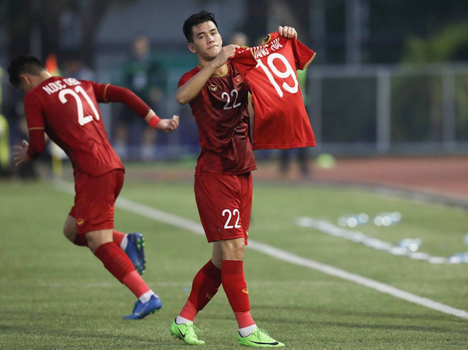 Tiến Linh: 'U22 Việt Nam bất khuất, không đầu hàng trước Thái Lan' ảnh 1