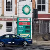 Một trạm xăng ở London, Anh. (Ảnh: THX/TTXVN)