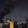Khói bốc lên sau cuộc không kích của Israel tại Tehran, Iran, ngày 7/3/2026. (Ảnh: THX/TTXVN)