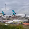 Máy bay của hãng hàng không WestJet tại sân bay quốc tế Vancouver ở Richmond, British Columbia, Canada. (Ảnh: THX/TTXVN)