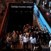 Một phần hệ thống tàu điện ngầm Madrid được sơ tán khẩn cấp.. (Ảnh: Reuters)