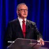 Thủ tướng Australia Anthony Albanese phát biểu tại Sydney, sau khi Công đảng giành chiến thắng trong cuộc bầu cử liên bang, ngày 3/5/2025. (Ảnh: THX/TTXVN)