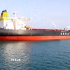 Tàu chở dầu thô cập cảng ở Mundra, Ấn Độ sau khi băng qua eo biển Hormuz, ngày 18/3/2026. (Ảnh: ANI/TTXVN)