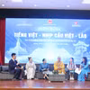 Phiên tọa đàm về thực trạng dạy và học tiếng Việt, các mô hình hiệu quả và vai trò của tiếng Việt trong việc củng cố khối đại đoàn kết toàn dân tộc. (Ảnh: Xuân Tú/TTXVN)