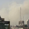 Khói bốc lên từ khu dân cư sau một tiếng nổ lớn ở thủ đô Tehran, Iran ngày 28/2/2026. (Ảnh: Anadolu Agency/TTXVN)