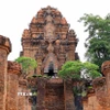 Việc được công nhận là Di tích quốc gia đặc biệt (tháng 1/2025) là sự thừa nhận xứng đáng cho những giá trị kiến trúc và tâm linh trường tồn của Tháp Bà. (Ảnh: Nhật Anh/TTXVN)