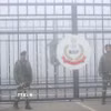 Binh sỹ gác tại cửa khẩu biên giới giữa Pakistan và Ấn Độ, tại Attari, gần Amritsar, Ấn Độ. (Ảnh: ANI/TTXVN)