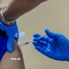 Tiêm vaccine. (Ảnh: THX/TTXVN)