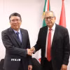 Đại sứ Việt Nam tại Mexico Nguyễn Văn Hải và Chủ tịch Ủy ban Đối ngoại Hạ viện Mexico Pedro Vázquez González. (Ảnh: TTXVN phát)