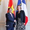 Thủ tướng Phạm Minh Chính hội kiến Chủ tịch Quốc hội Pháp Yael Braun-Pivet. (Ảnh: Dương Giang/TTXVN)