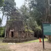 Đền Ta Muen Thom là công trình tôn giáo được xây dựng vào thế kỷ XIII sau Công nguyên. Ngôi đền này nằm trong những di tích đang tranh chấp giữa Thái Lan và Campuchia tại khu vực biên giới giữa hai nước. (Ảnh: Phạm Hải/TTXVN)