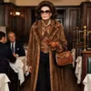 Hình ảnh được tạo ra bằng AI trong bộ sưu tập mới của Gucci.