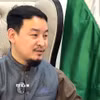 Giáo sư Anmol Mukhia thuộc Đại học Nam Á trả lời phỏng vấn phóng viên TTXVN. (Ảnh: Quang Trung/TTXVN)