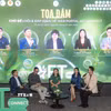 Đại biểu chia sẻ thông tin về thực phẩm, nông sản minh bạch tại lễ ra mắt AFT Connect. (Ảnh: Xuân Anh/TTXVN)