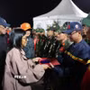Quyền Tổng thống Venezuela Delcy Rodríguez thăm hỏi đoàn Việt Nam. (Ảnh: TTXVN phát)