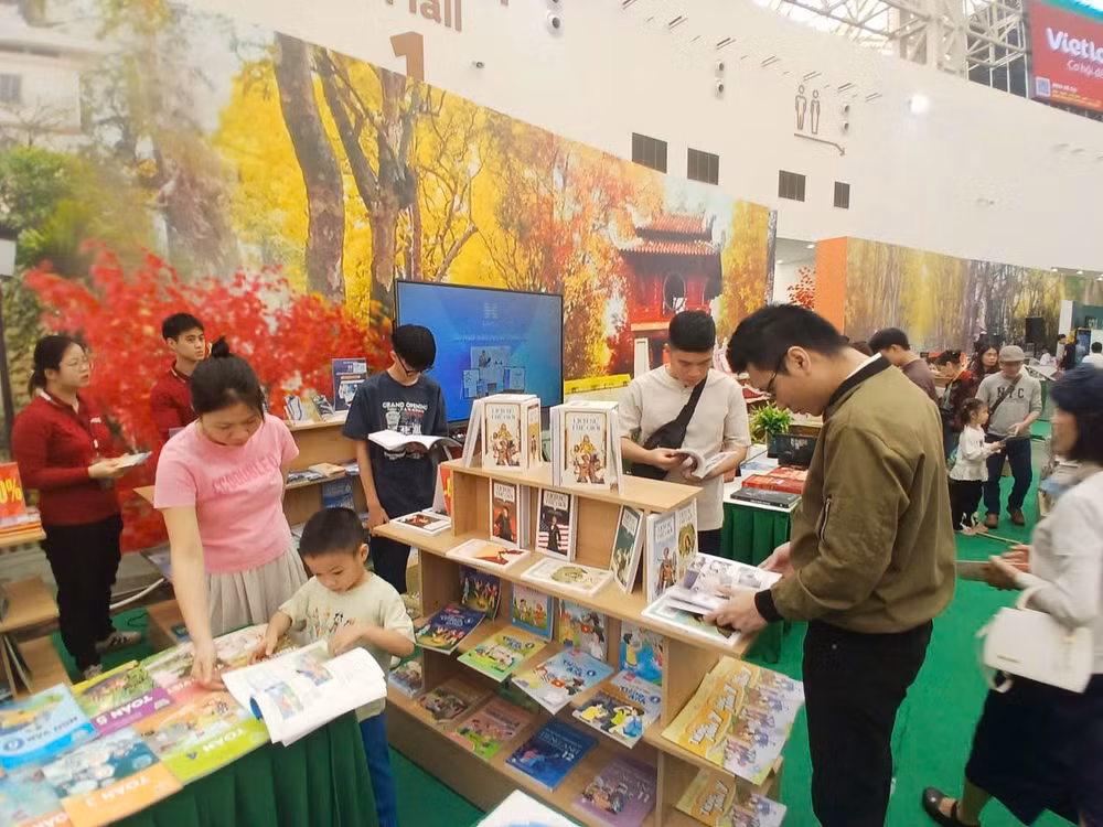 nxb-giao-duc-271025-3.jpg