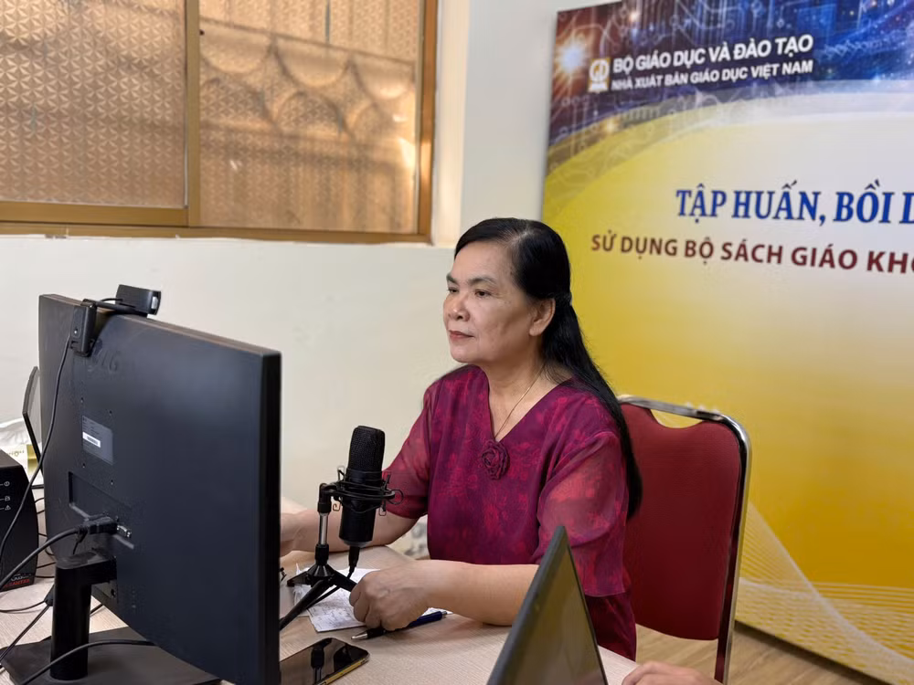 tap-huan-sach-giao-khoa.jpg