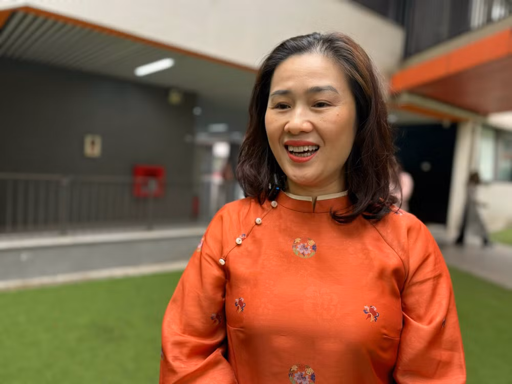 co-nhung-thcs-tran-duy-hung.jpg