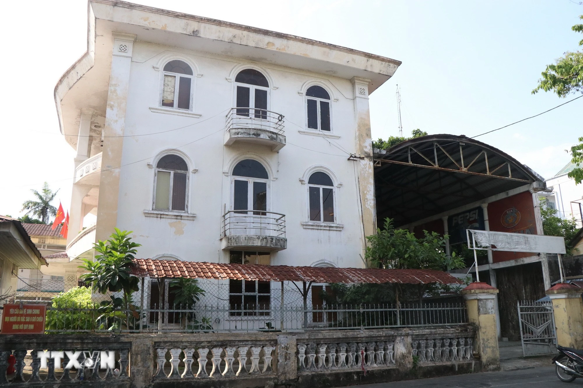 Đẩy nhanh xử lý nhà đất dôi dư khi sắp xếp đơn vị hành chính các cấp