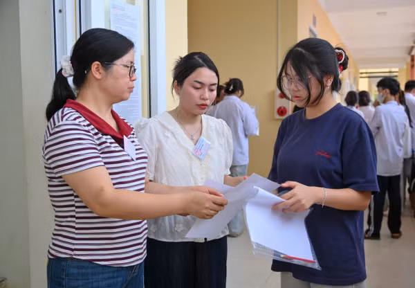 Tuyển sinh đại học: Đề nghị sử dụng hai phương thức cho mỗi ngành đào tạo