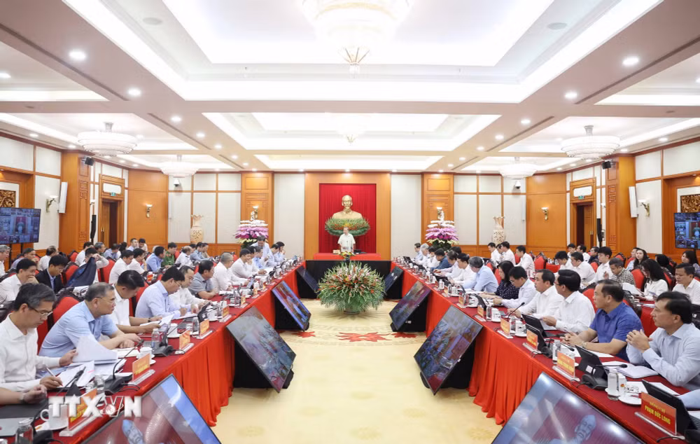 ttxvn-tong-bi-thu-to-lam-chu-tri-phien-hop-cua-thuong-truc-ban-chi-dao-trung-uong-ve-phat-trien-khoa-hoc-cong-nghe-doi-moi-sang-tao-va-chuyen-doi-8339960-3.jpg