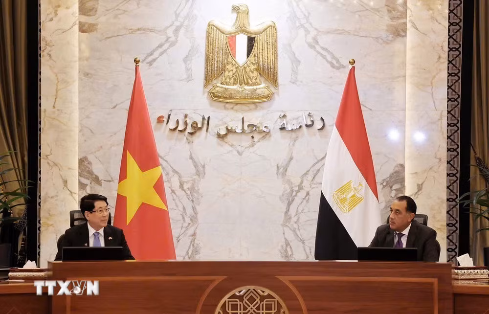 ttxvn-chu-tich-nuoc-luong-cuong-hoi-kien-thu-tuong-ai-cap-mostafa-madbouly-2.jpg