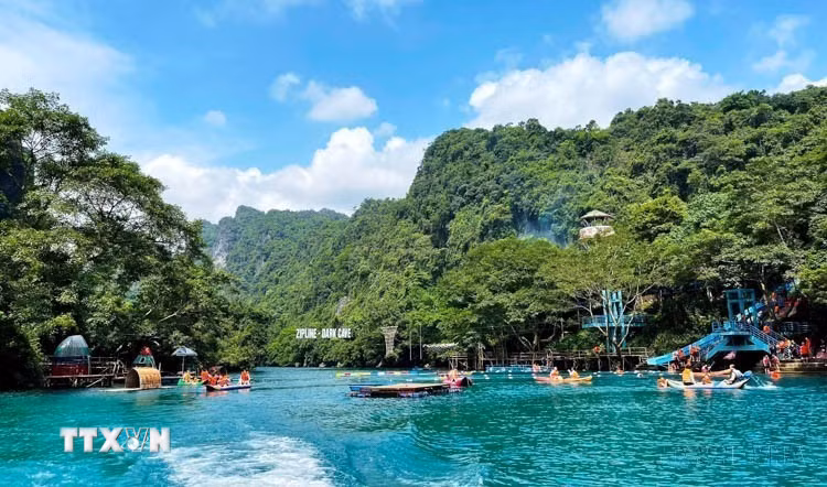 ttxvn-ttxxvn-phong-nha-ke-bang-tro-thanh-di-san-thien-nhien-lien-bien-gioi-dau-tien-cua-viet-nam-8147264-16.jpg