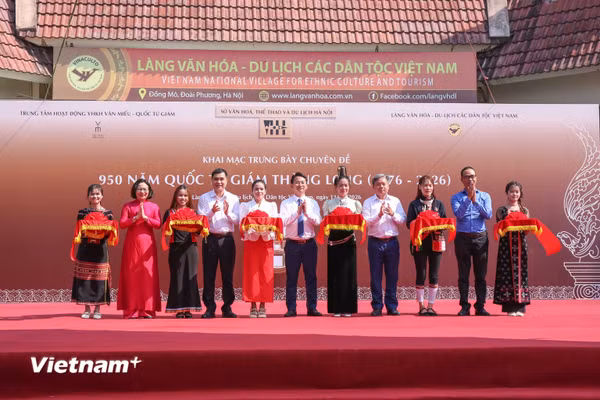 Nhìn lại lịch sử 950 năm hình thành và phát triển của trường đại học đầu tiên