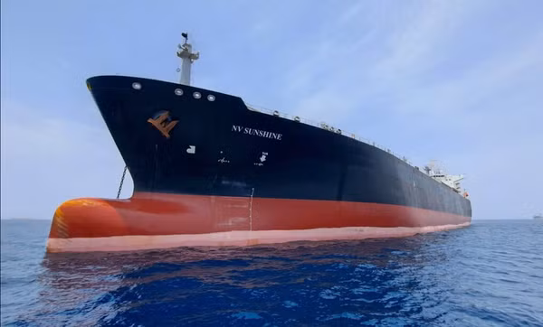 Bộ Ngoại giao bác bỏ thông tin tàu Việt Nam bị tấn công ở eo biển Hormuz