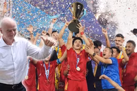 Chủ tịch FIFA sửng sốt khi chứng kiến kịch bản khó tin tại chung kết ASEAN Cup 2026