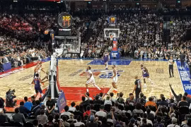 Các ngôi sao bóng rổ NBA gây "cơn sốt" cho người hâm mộ Macau